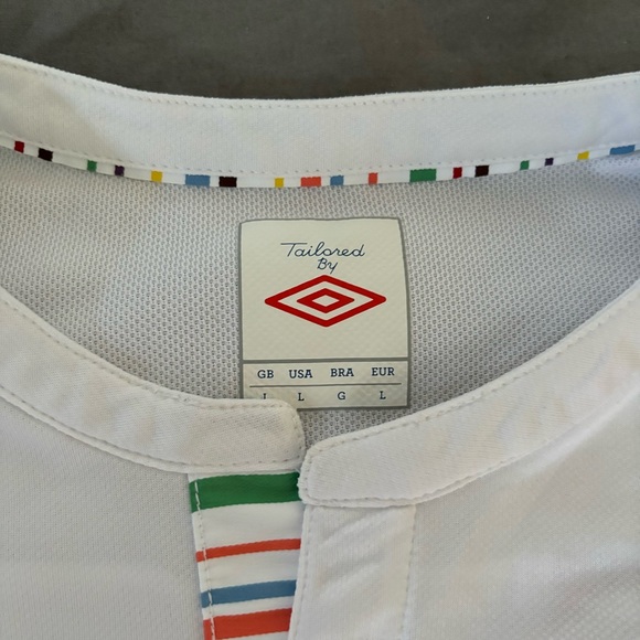 Peru 2011-12 national team jersey by Umbro - Picture 3 of 6